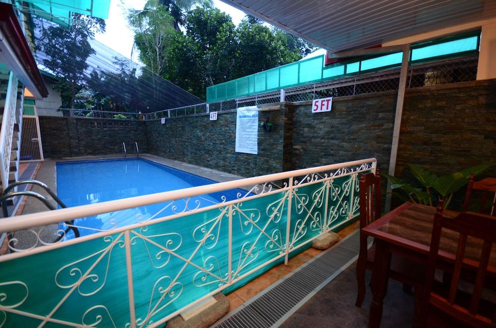 Reddoorz Premium Near Pristine Beach Puerto Princesa Exterior foto